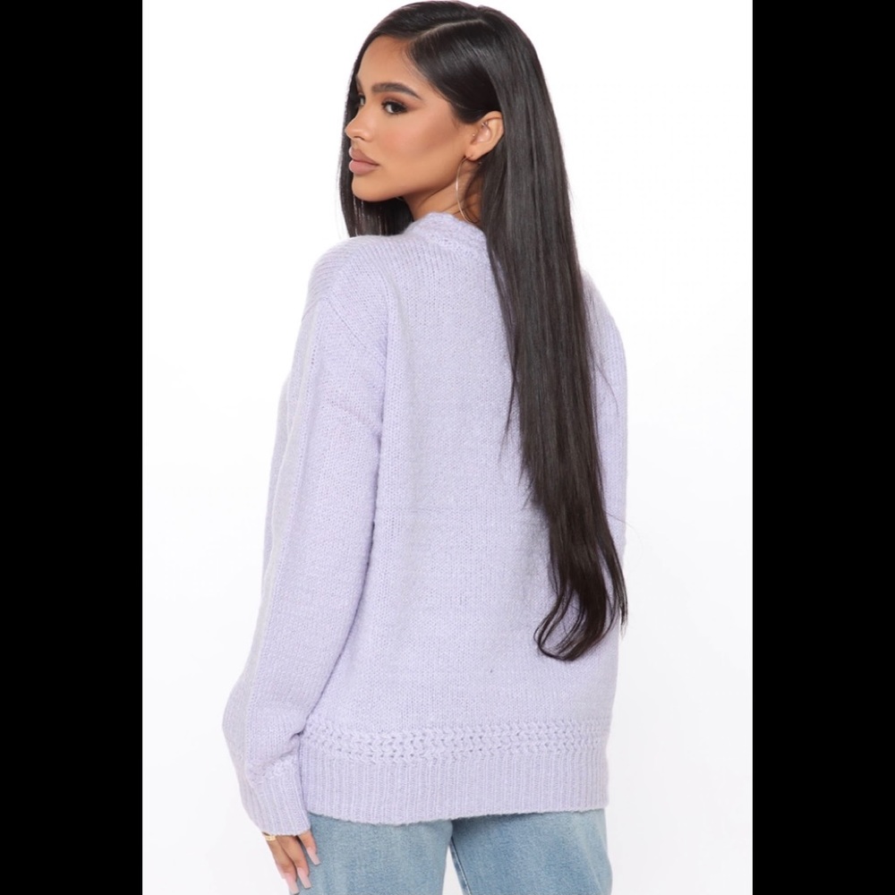 Periwinkle sweater Size L new with tags